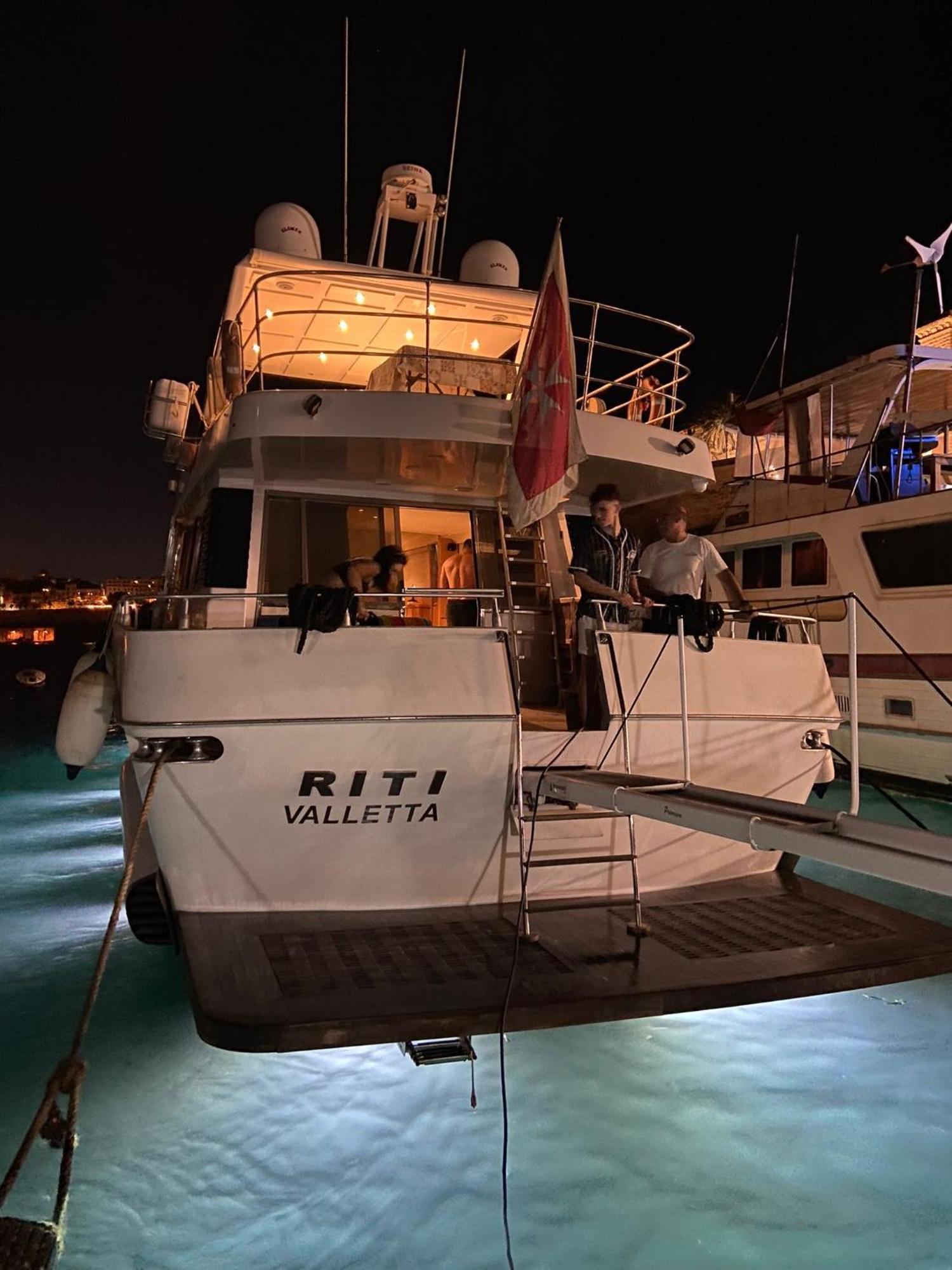 Riti Yacht Hotel คัลคารา ภายนอก รูปภาพ