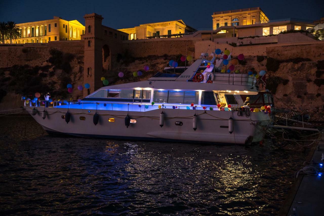 Riti Yacht Hotel คัลคารา ภายนอก รูปภาพ